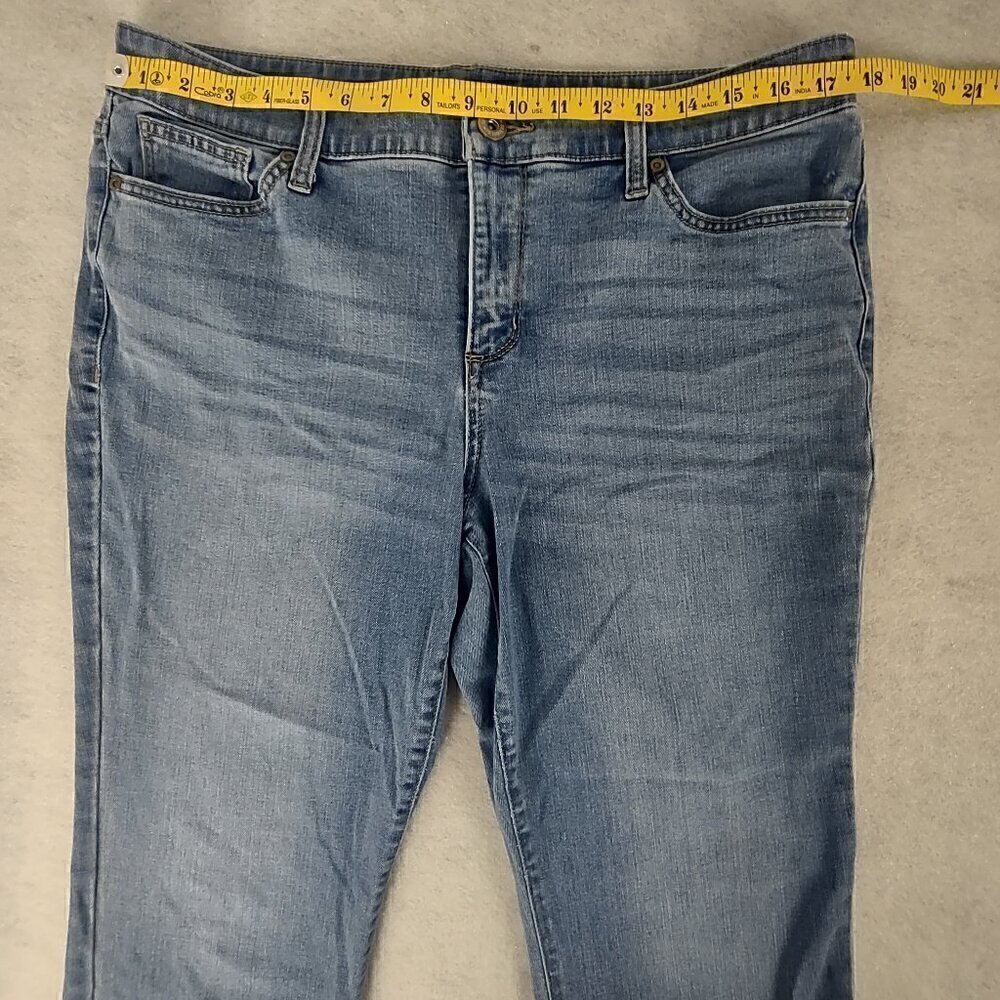 St. John's Bay Cotton Blend 5 Pocket Straight Leg Blue Denim Jeans Size 14PS - Picture 5 of 10